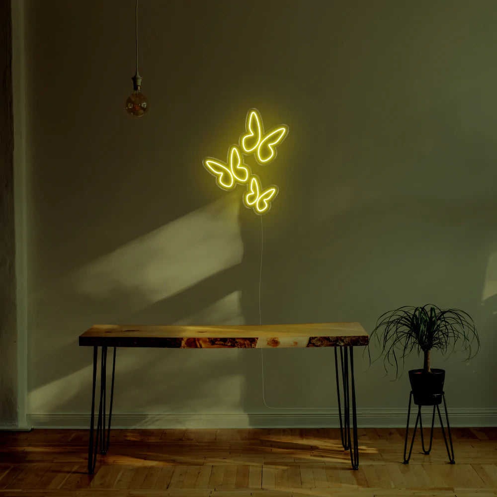 "Flutter" Neon Sign